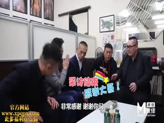 国产麻豆AV节目 小鹏奇啪行 日本季 EP1 女优 老司机 外宝女关哥带你全方位了解日本风俗业 黑帮VS女优,史上最大尺度采访女优