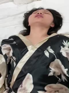 露脸才是王道！多毛国人妹子留学生反差骚女2.